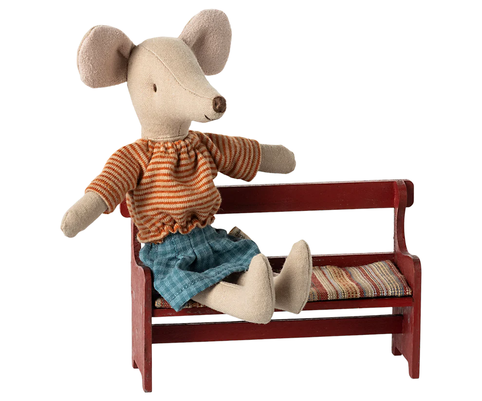 Maileg Bench Mouse - Red