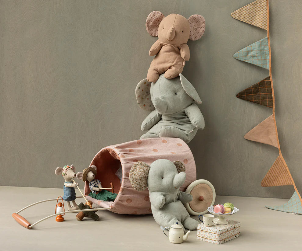 Maileg Hiker Mouse Big Brother 2023