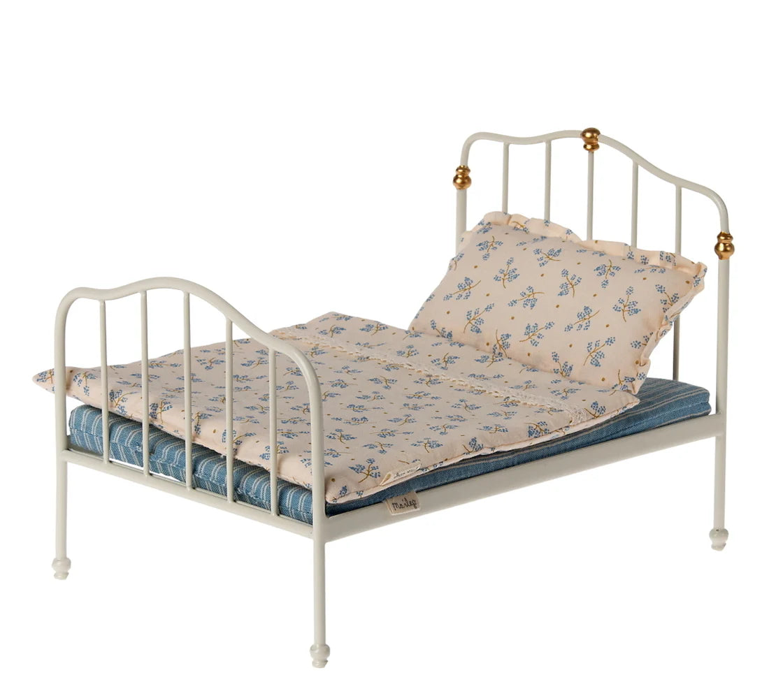 Maileg Mouse Vintage Double Bed Off-White