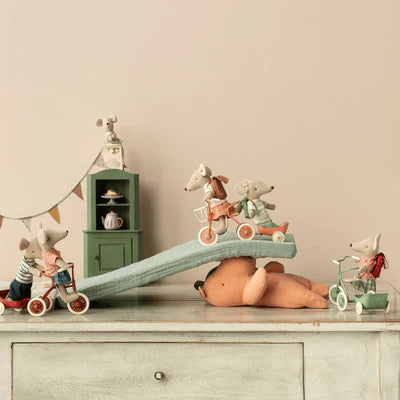 Maileg Tricycle Trailer Mouse Green