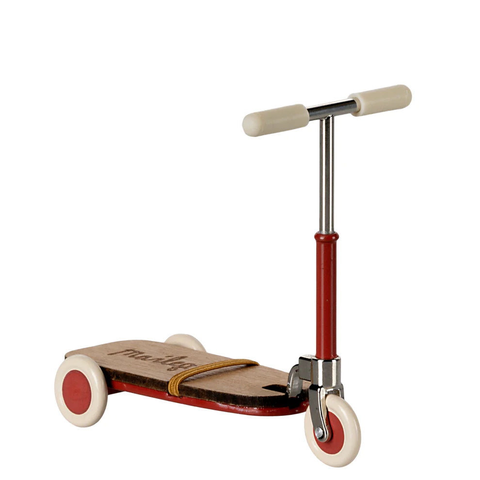 Maileg, Kick Board Scooter, Mouse, Red