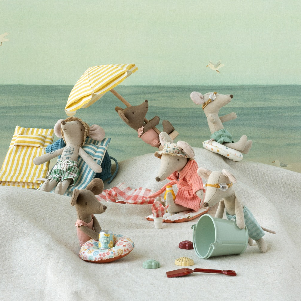 Maileg Beach Set Shovel Bucket & Shells