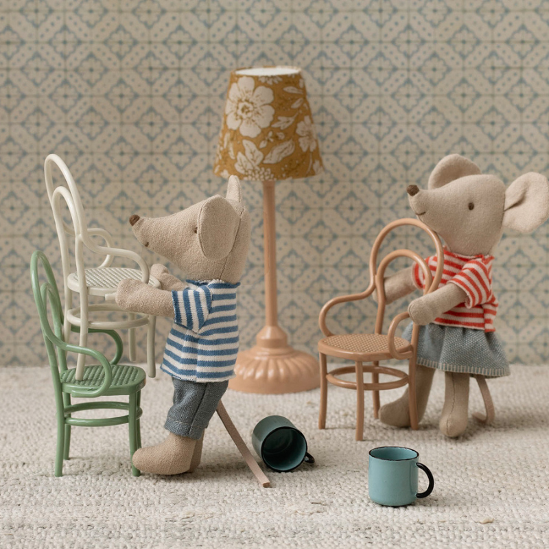 Maileg, Vintage Chair Mouse, Dark Powder 03