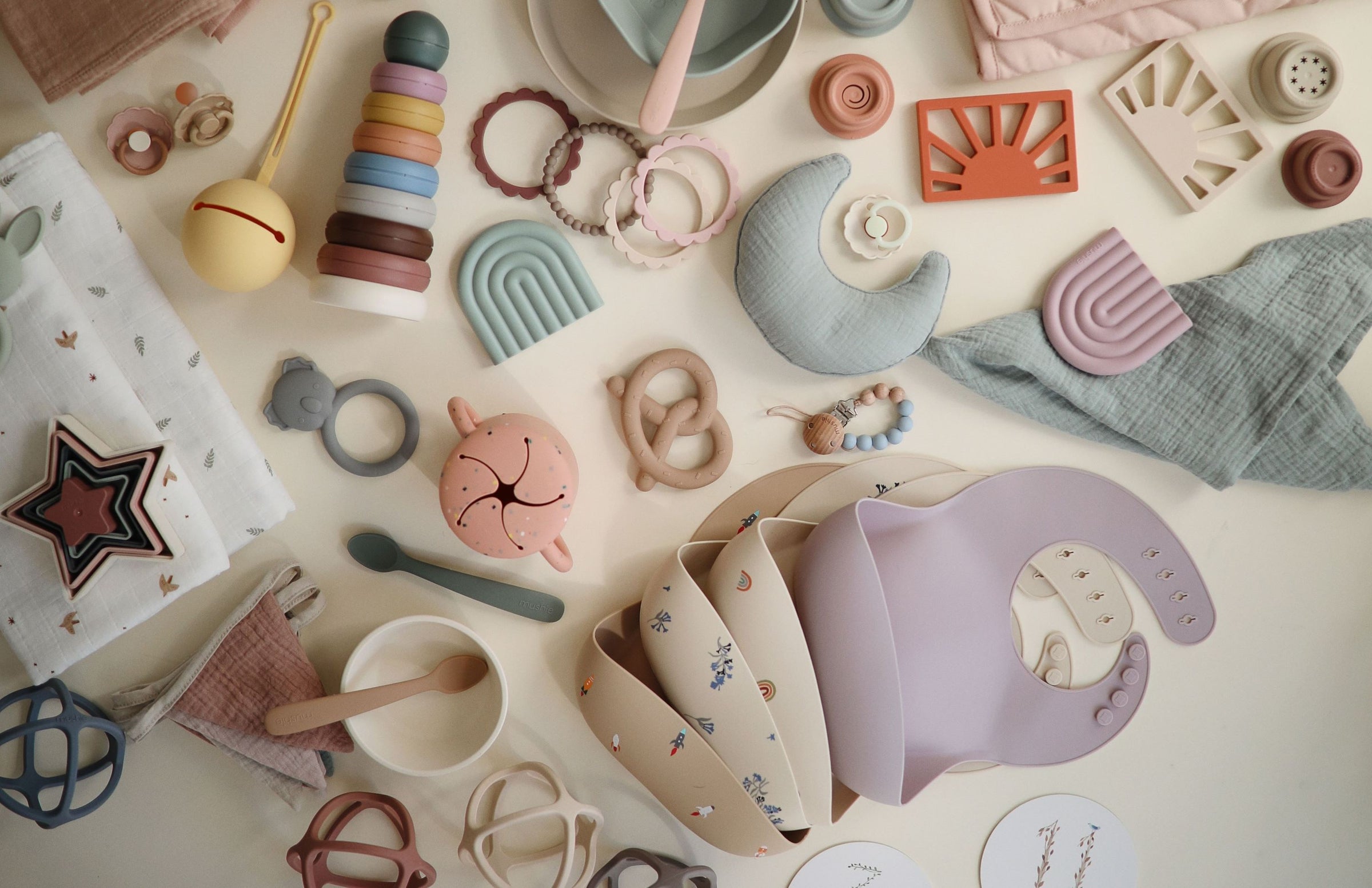 Toys, Clothing & Homewares for Children & Babies Pudgy Fingers