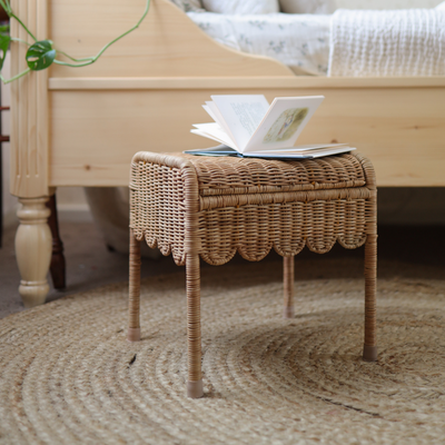 Petal Storie Stool, Natural