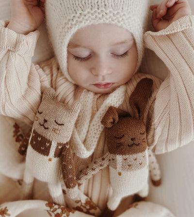 BUNNY KNIT TOY - ECRU OVERALLS
