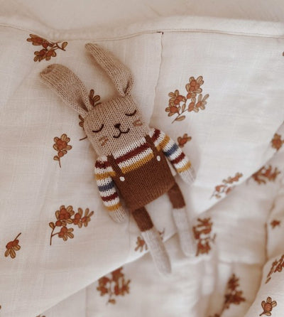 MAIN SAUVAGE BUNNY KNIT TOY - RAINBOW SWEATER