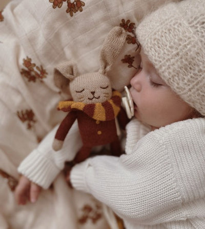 MAIN SAUVAGE BUNNY KNIT TOY - SIENNA STRIPED COLLAR