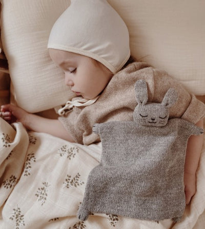 KNIT CUDDLE CLOTH - BUNNY GREY