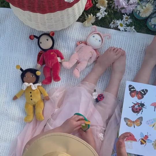 Dinky Dinkum Dolls - Millie Moth - Pink Pudgy Fingers